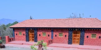 Farm House Real Estate for Sale: Perfect for Investment or Living farm house